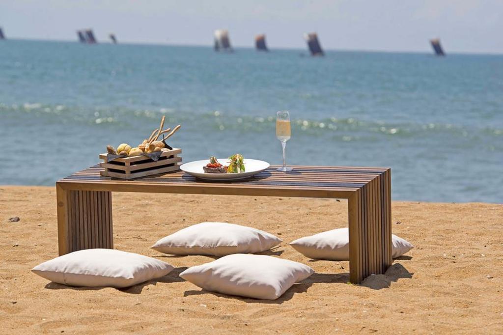 Suriya Resort Wayikkal Exterior foto